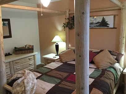 second bedroom.JPG